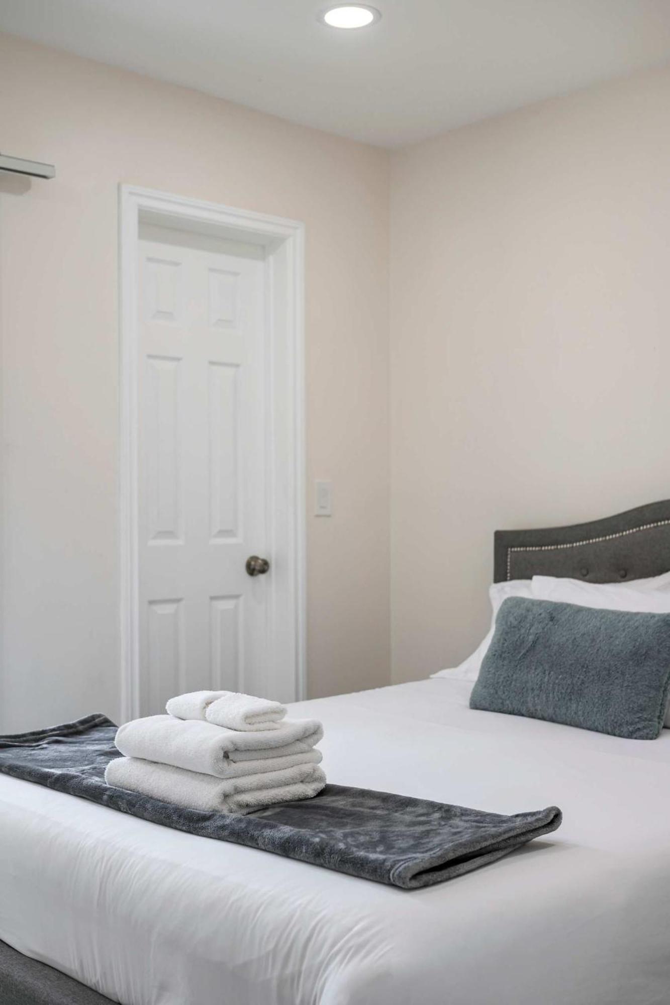 New Renovated 2B2B Apt Self Checkin Free Parking 1 باسادينا، كاليفورنيا المظهر الخارجي الصورة