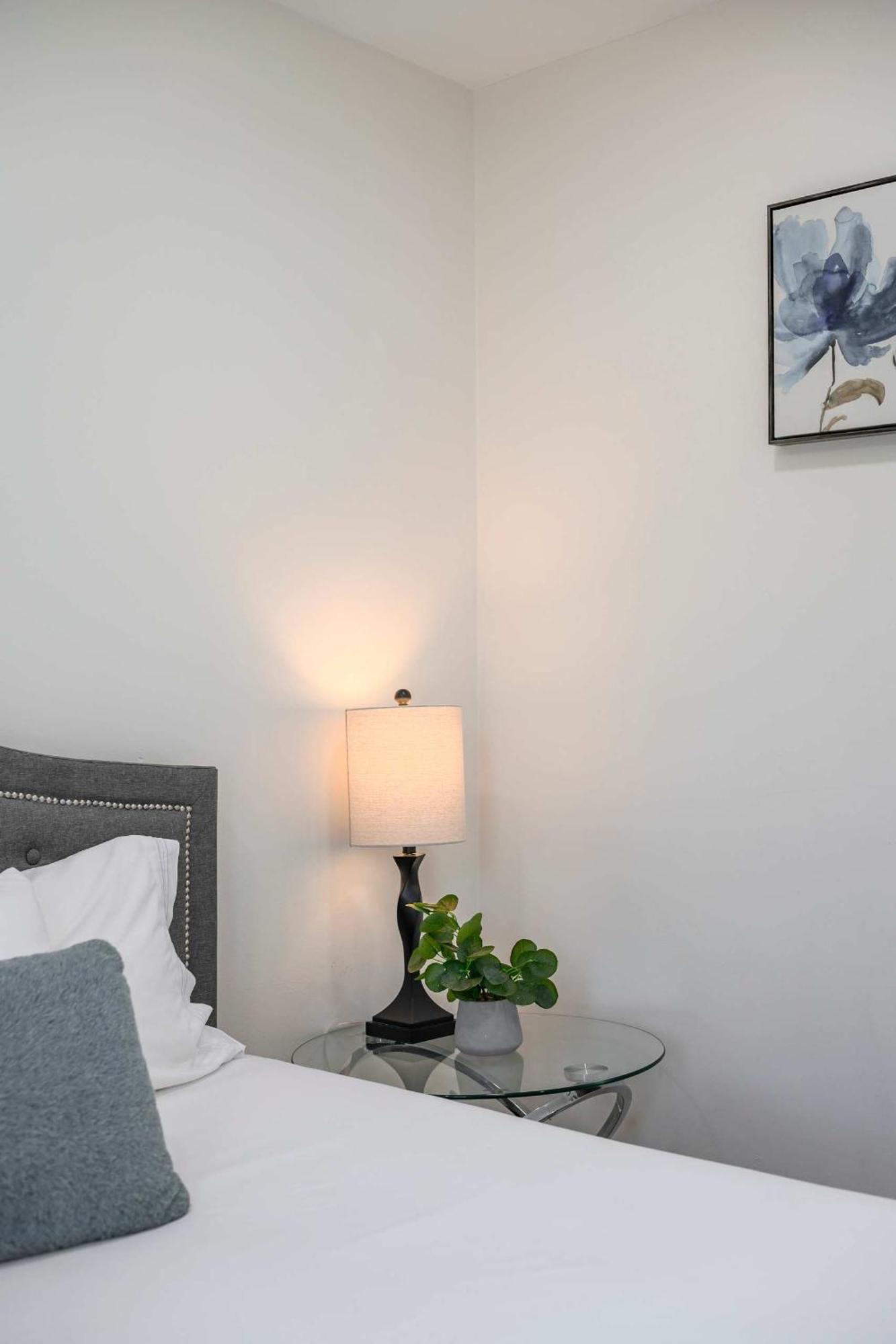 New Renovated 2B2B Apt Self Checkin Free Parking 1 باسادينا، كاليفورنيا المظهر الخارجي الصورة