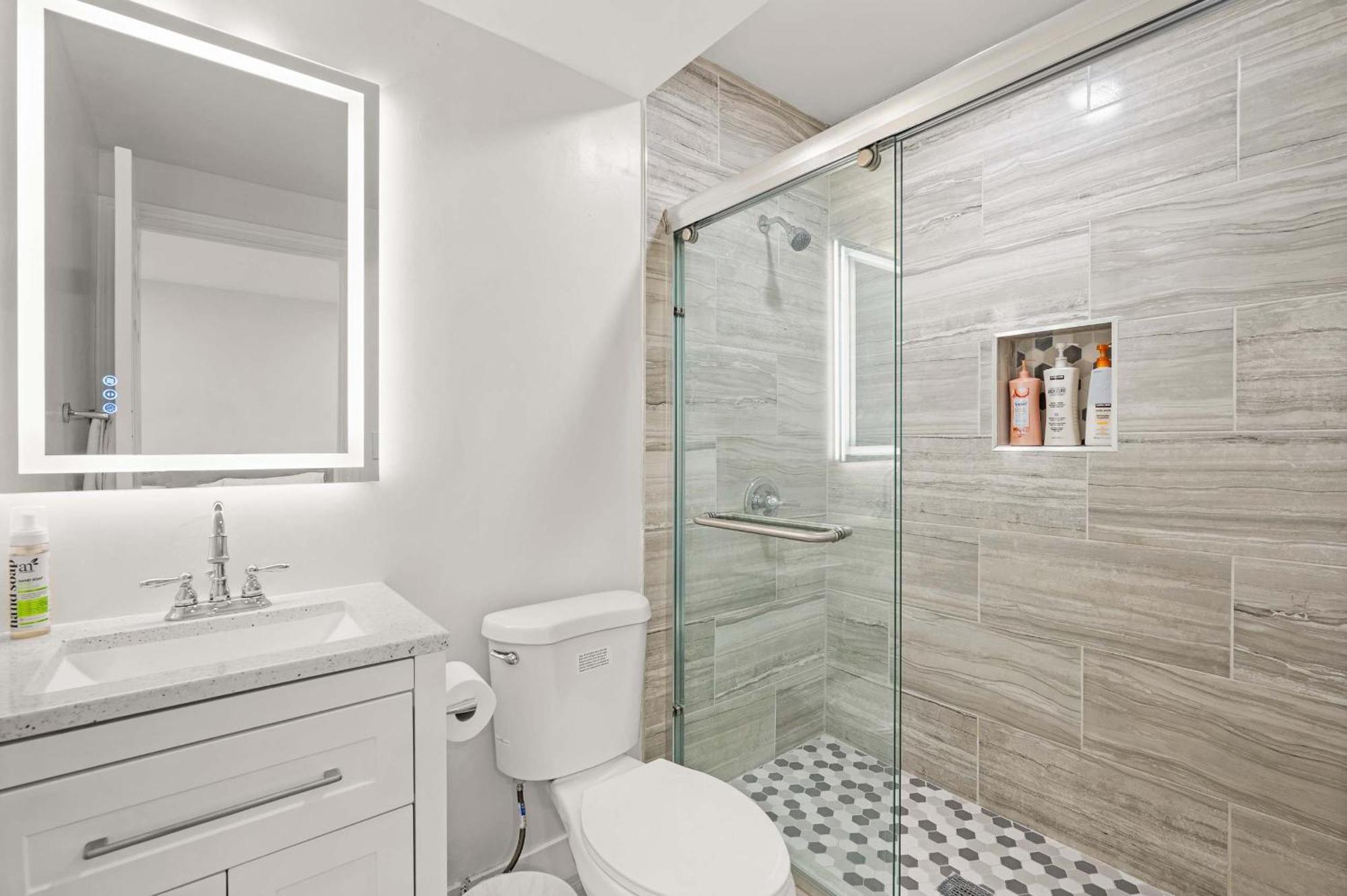 New Renovated 2B2B Apt Self Checkin Free Parking 1 باسادينا، كاليفورنيا المظهر الخارجي الصورة
